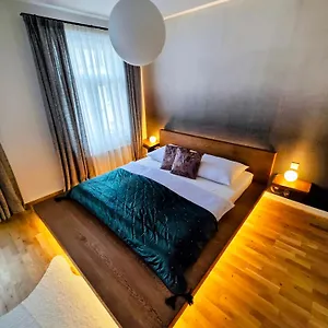 Gold Apartamento